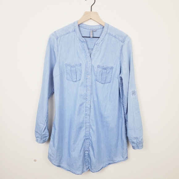 new directions Tops - New Directions Chambray Button Down Tunic Medium